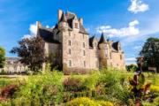 Château de Baugé-en-Anjou et Hôtel-Dieu